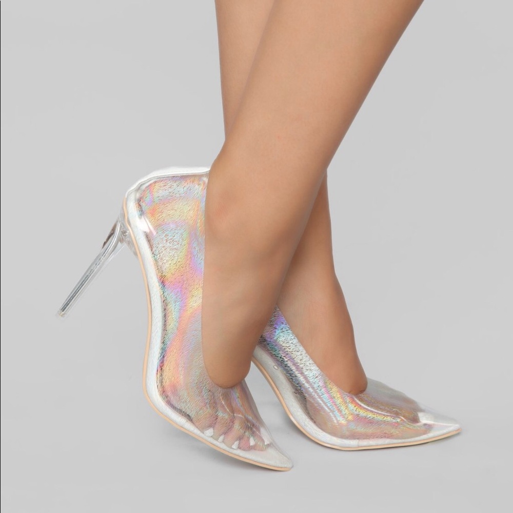 Iridescent pump